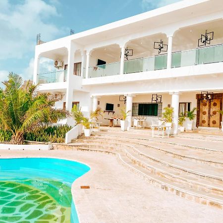 Met Beach Resort Μαλίντι Εξωτερικό φωτογραφία